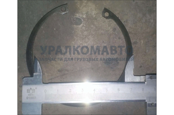 кольцо стопорное сайлентблока реактивной тяги D=85 HOWO AZ9631520034