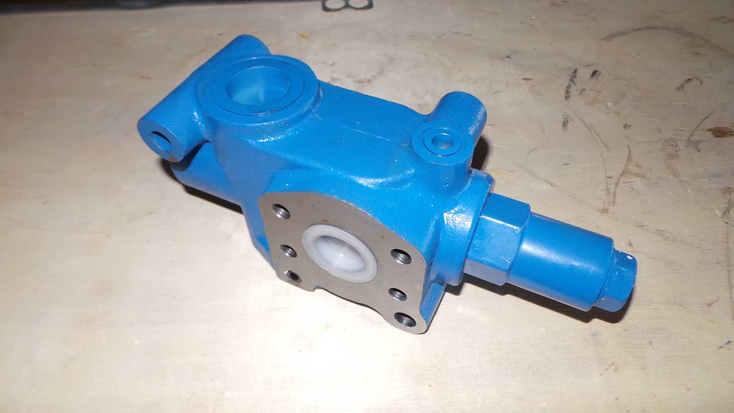 Клапан приоритета CDM 855 SDLG 933/SDLG 933L/SDLG 953